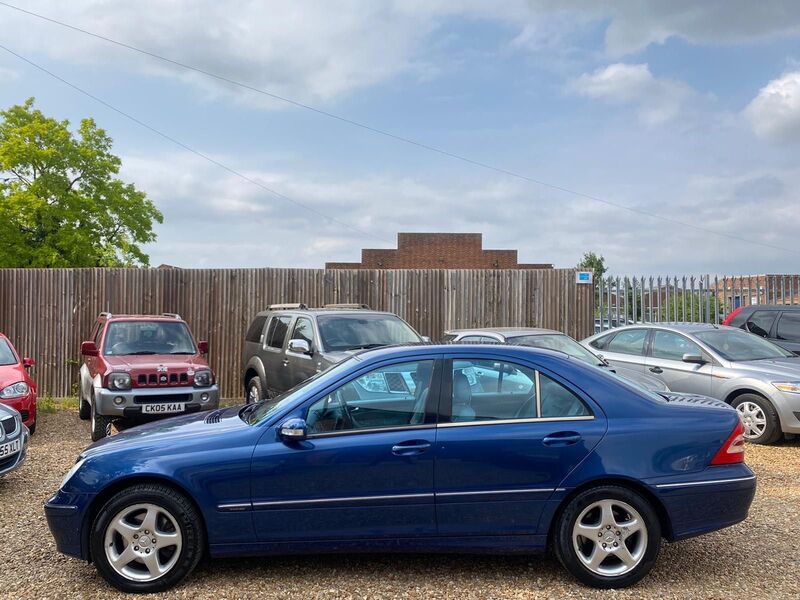 MERCEDES-BENZ C CLASS 3.2 C320 Avantgarde 4dr 2001