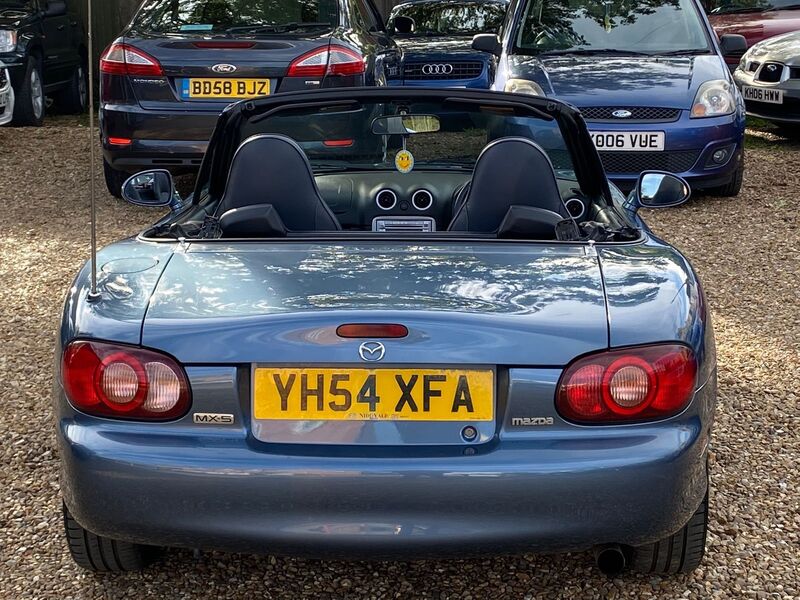 MAZDA MX-5 1.8 Arctic Limited Edition 2dr 2004